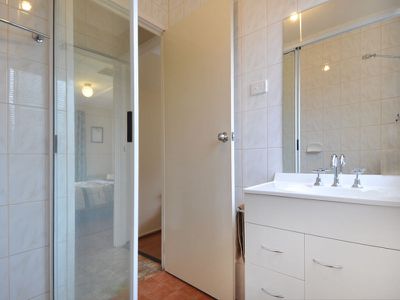 24B Killington Crescent, Boulder