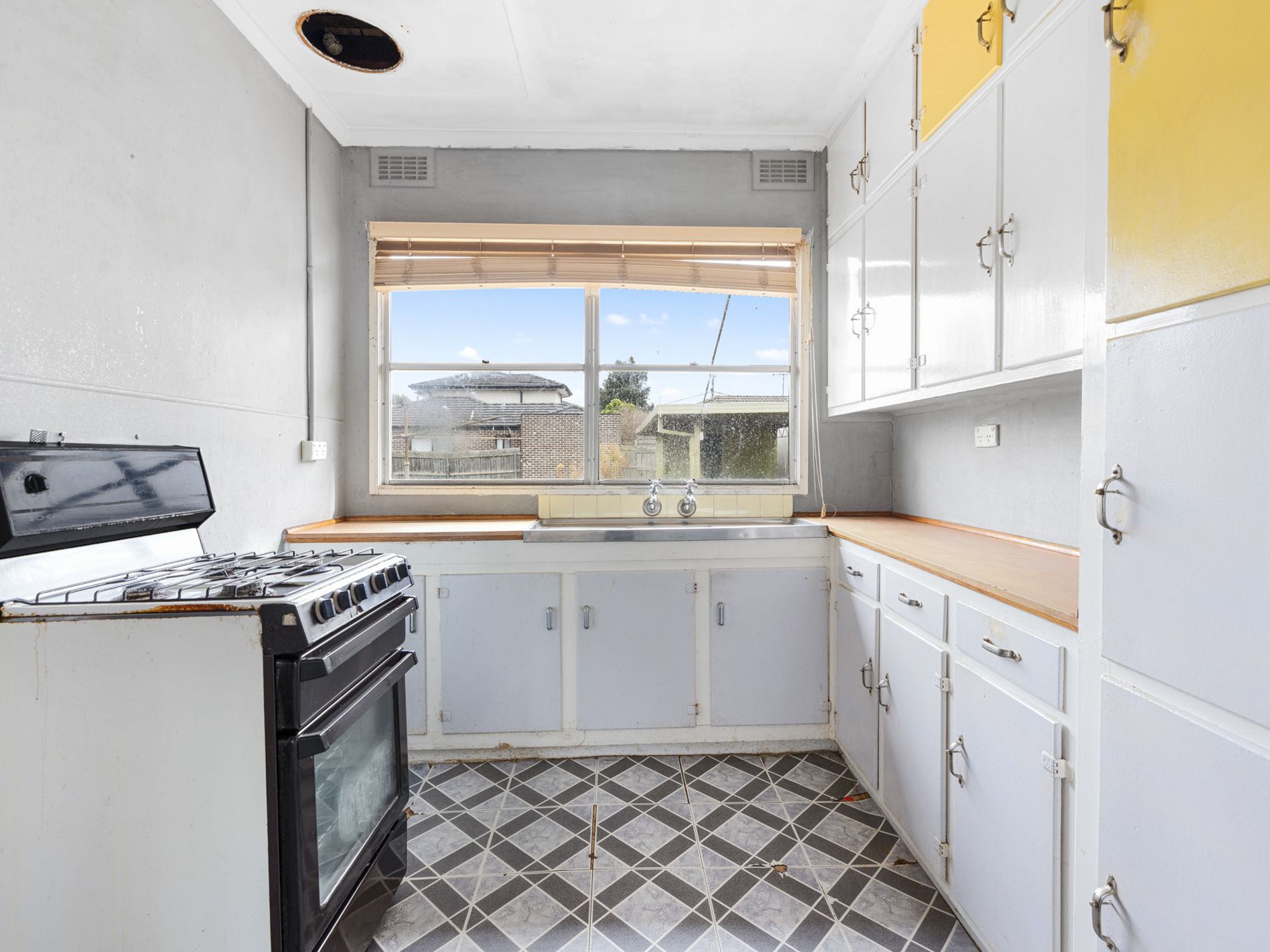 24 Wright Street, Laverton