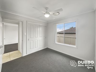 1 Apsley Crescent, Dubbo