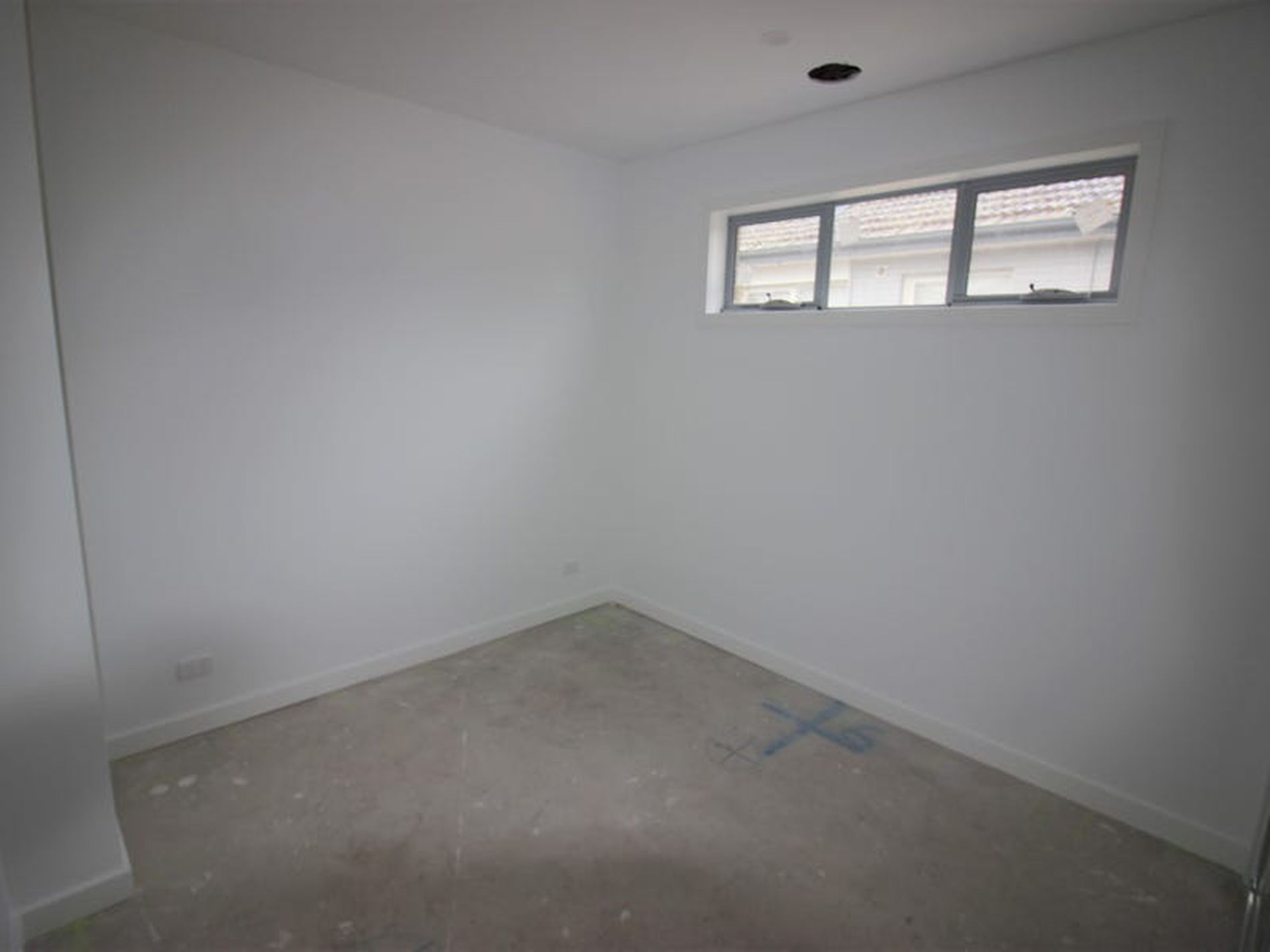 2 / 13 Hughes Street, Bell Park