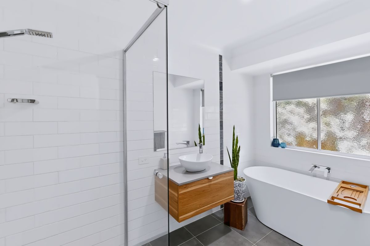 1 Feathertail Court, Tewantin