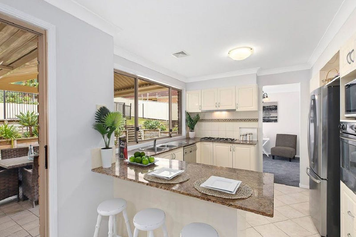 12 Scribbly Gum Crescent, Erina