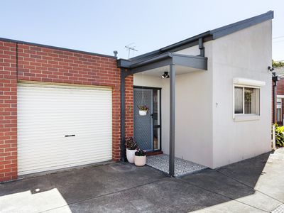 2 / 35 Maddox Road, Newport