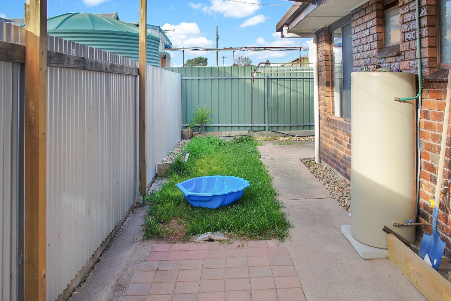 4 / 17 Stawell Road, Horsham