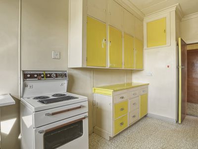 23 Riselaw Road, Calton Hill