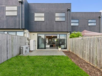 6 Belle Vista, Keilor East