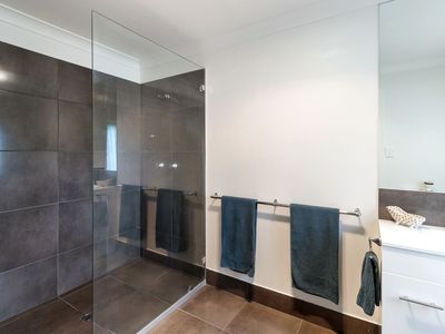 7 Railway Parade, Glass House Mountains