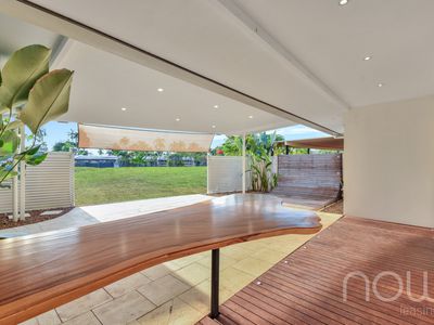 10 / 10 Grassland Crescent, Leanyer