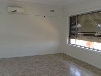 12 First Avenue North, Warrawong