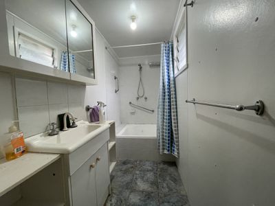 10 Towers Street, Grand Secret