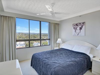 11TH FLOOR / 973 Gold Coast Highway, Palm Beach