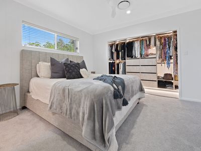 29 Waterclover Drive, Upper Coomera