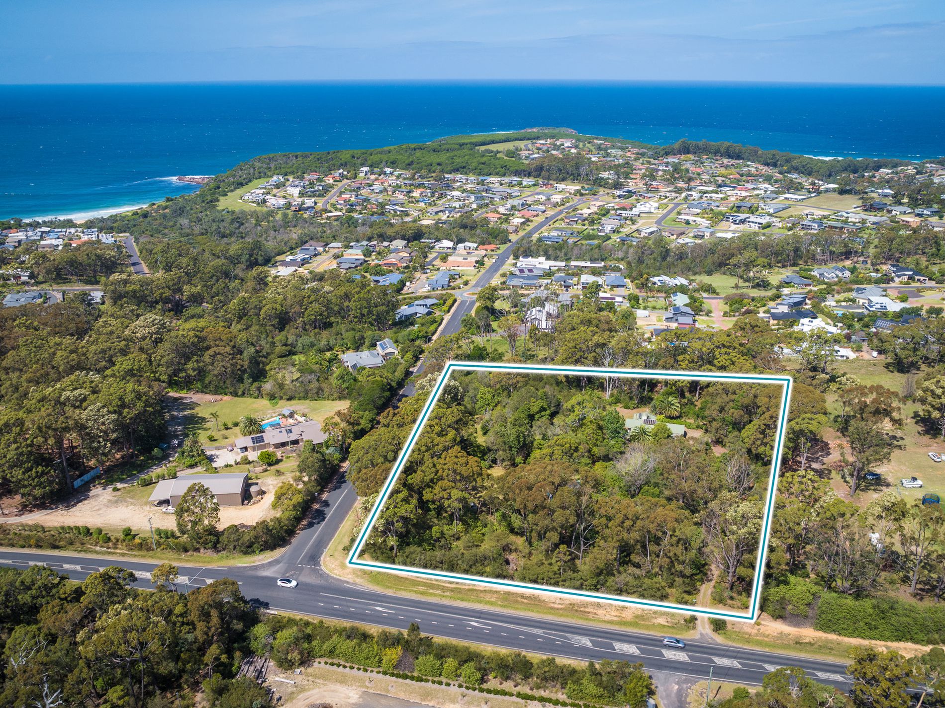 510 Sapphire Coast Drive, Tura Beach