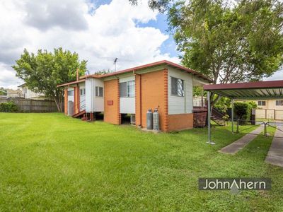 8 Brownvale Street, Logan Central