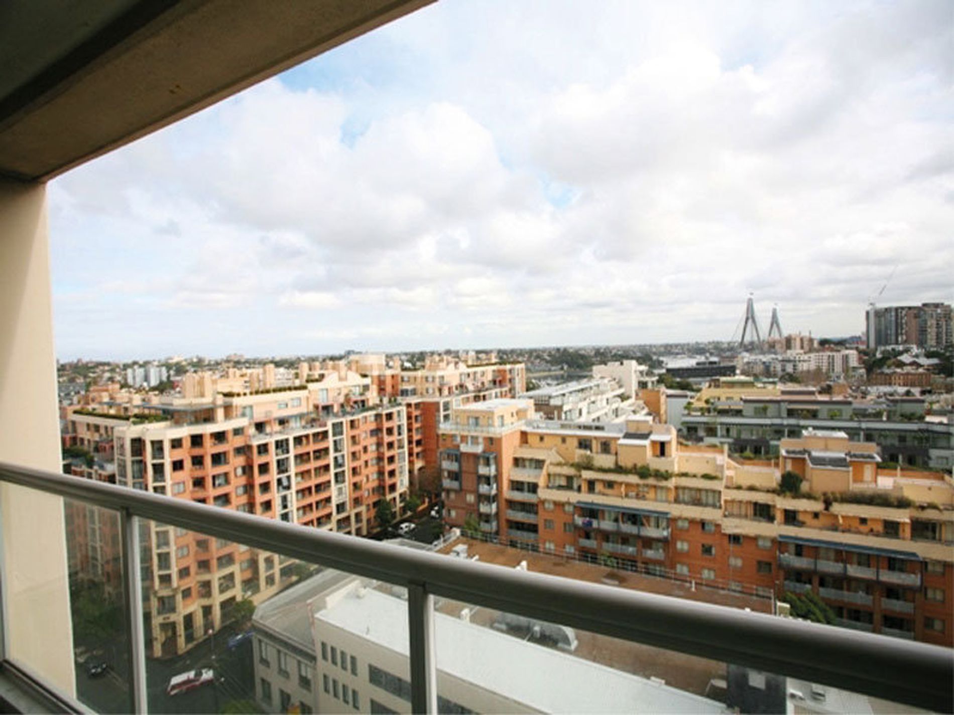 1304 / 50 Murray Street, Pyrmont