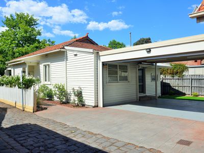 61 Glass Street, Essendon