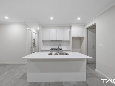 6 Kontista Street, Leppington