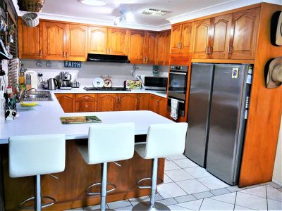 154 Scotts Lane, Runnymede