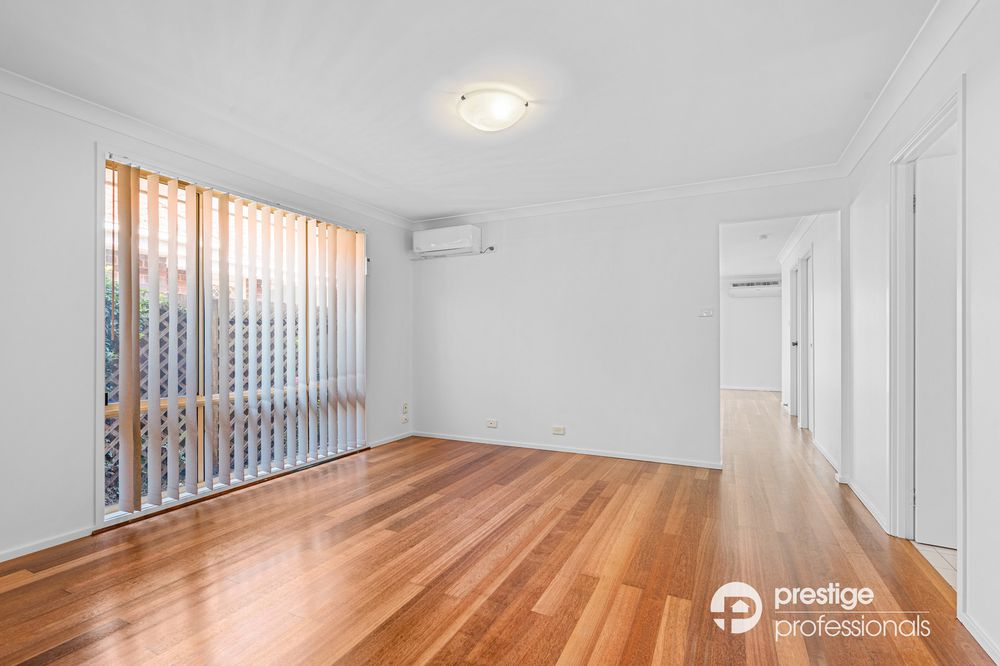 40 Lyndhurst Court, Wattle Grove
