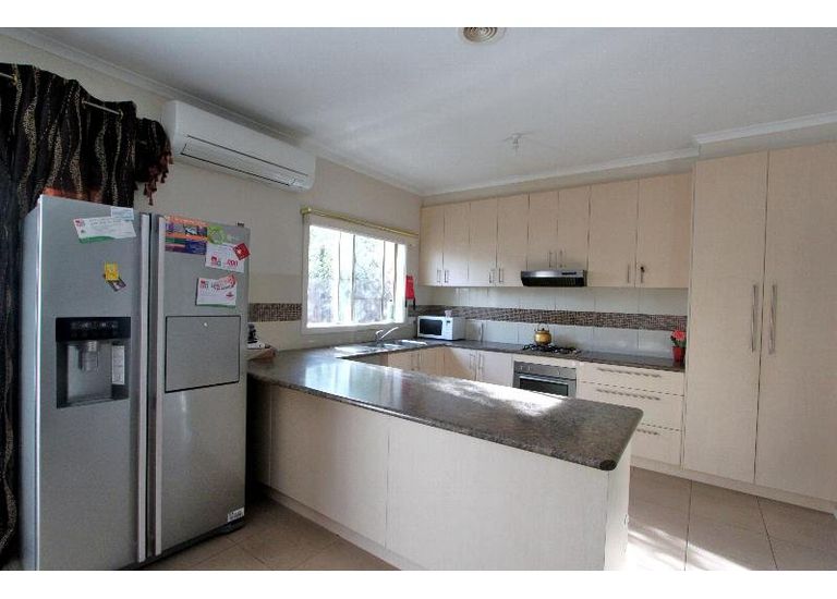 A / 40 Wattle Drive, Doveton