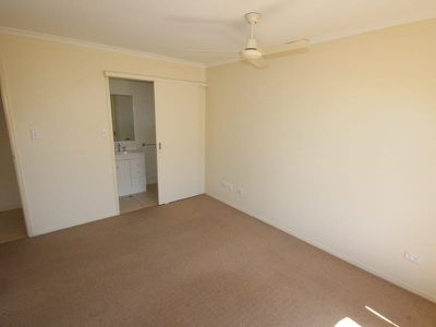 46 Emerald Park Way, Urangan