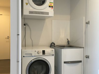 5702 / 148 Ross Street, Forest Lodge