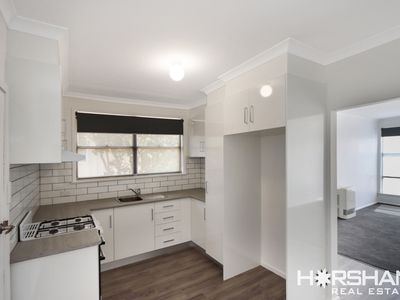 8 Watts Street, Horsham