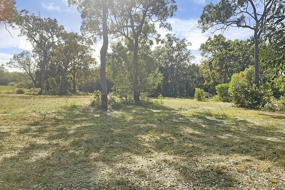 61 Livistonia Drive, Poona