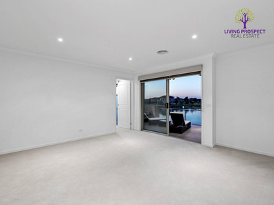 11 Spinnaker Rise, Point Cook