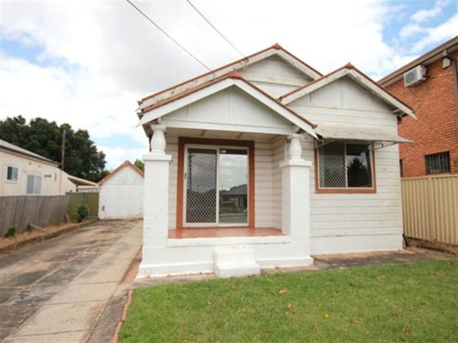 140 Northam, Bankstown