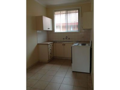 2 / 76 Jane Avenue, Warrawong