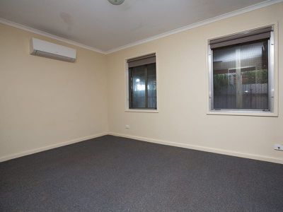 4 Lovell Way, South Hedland