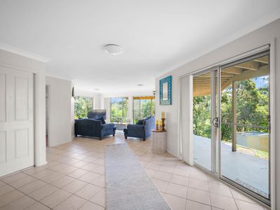 46 Hilltop Parkway, Tallwoods Village