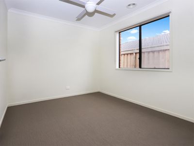 38 Smile Crescent, Wyndham Vale