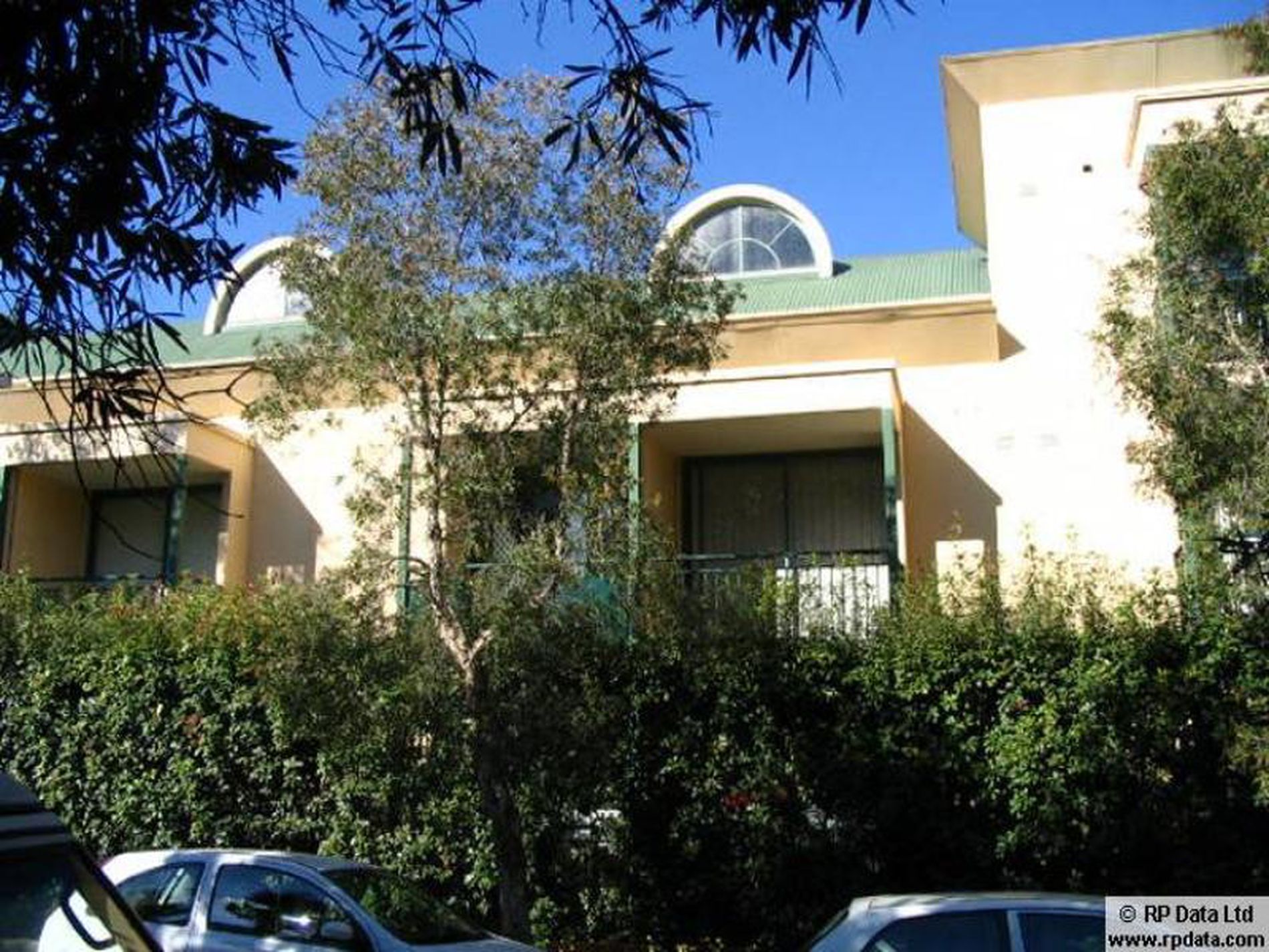 30 / 1 Linthorpe Street, Newtown
