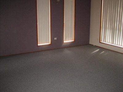 1 / 6 Badgery Street, Albion Park