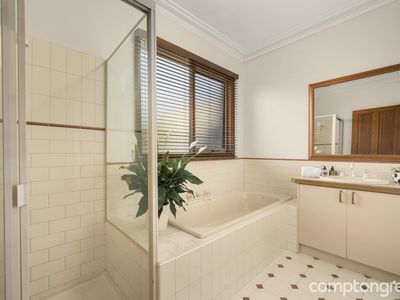 266A Melbourne Road, Newport