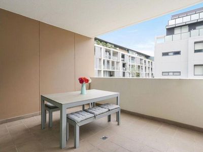 214 / 12 Rancom Street, Botany