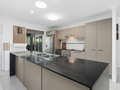 17 Kingsmill Circuit, Peregian Springs