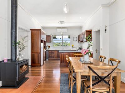 254 Newtons Lane, Trentham