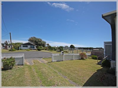 8 Hart Street, Foxton Beach