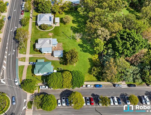 Rare 2,046m²* Development Holding in the Heart of Tewantin image 2