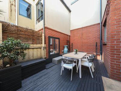 98 Kynoch Lane, Maribyrnong