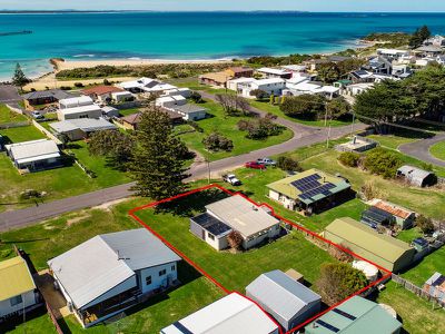 38 Foster Street, Beachport