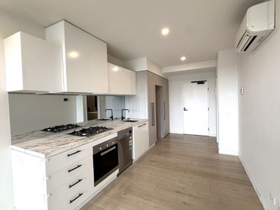 212 / 864 Blackburn Road, Clayton