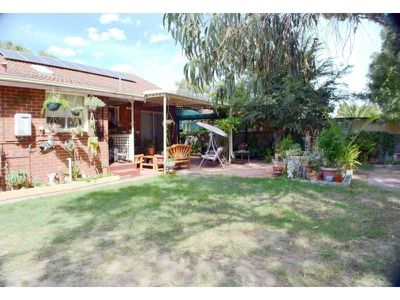 18 Stretton Way, Kenwick