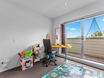 D8/71 Spencer Road, Albany