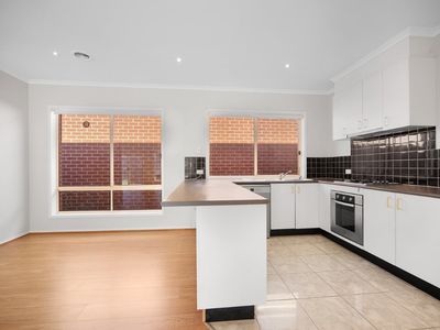 4 Montana Drive, Werribee