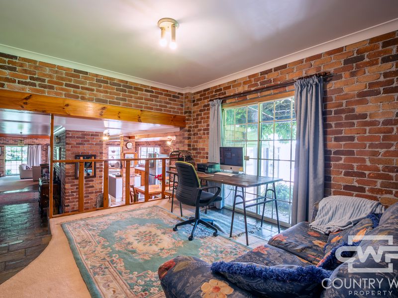 48 Cramsie Crescent, Glen Innes