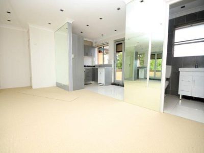 8 / 49 Dennis Street, Lakemba